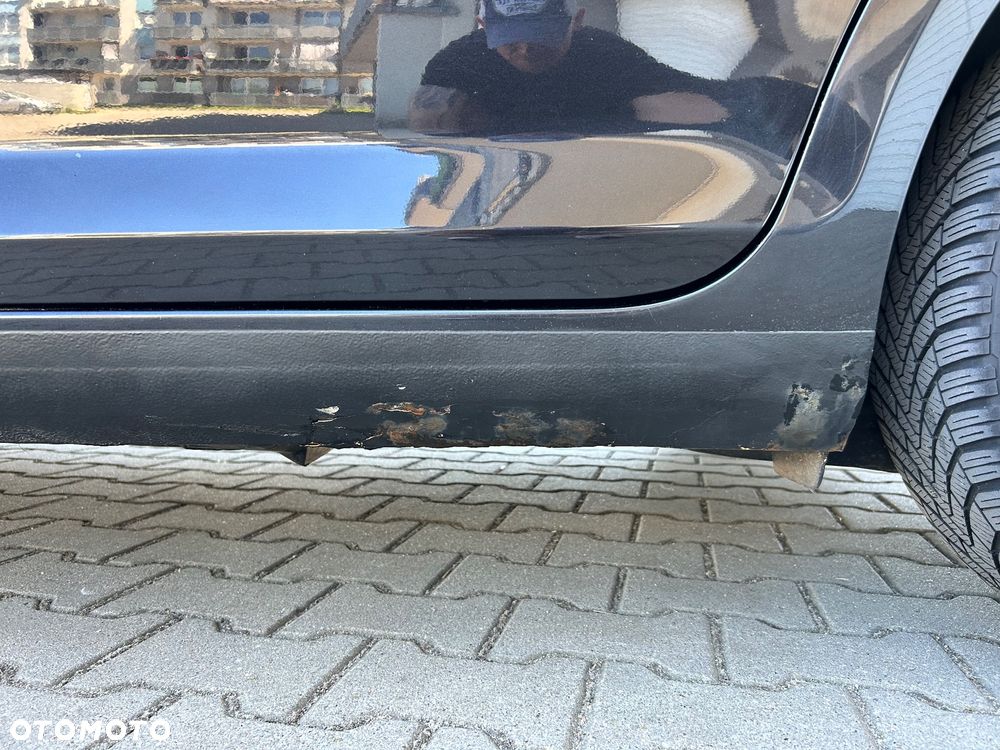 Volkswagen Golf 1.6 FSI Comfortline - 27