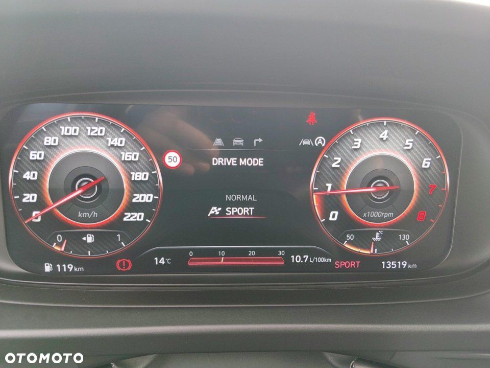 Hyundai i20 - 25