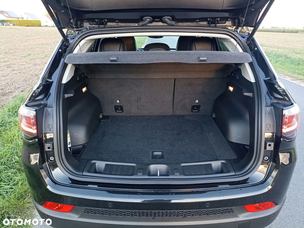Jeep Compass 1.3 T4 PHEV 4xe Limited S&S - 35
