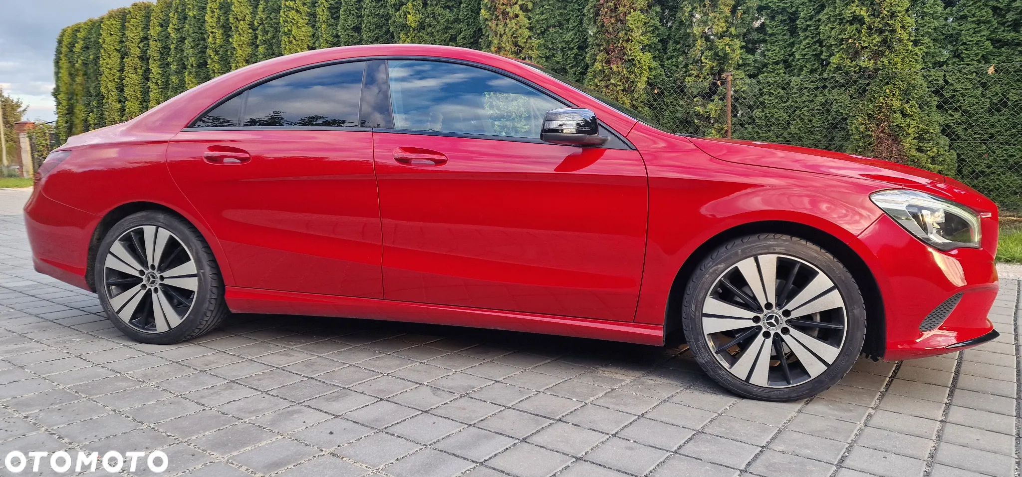 Mercedes-Benz CLA 180 7G-DCT - 5