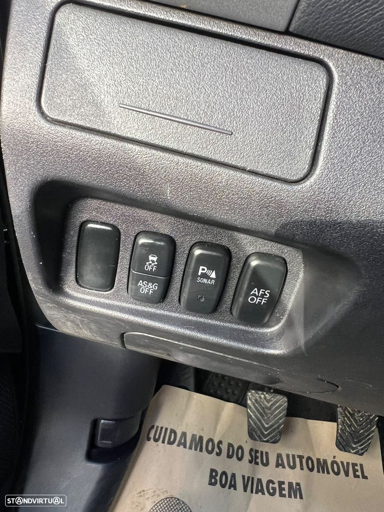 Mitsubishi Outlander 2.2 DI-D Intense - 12