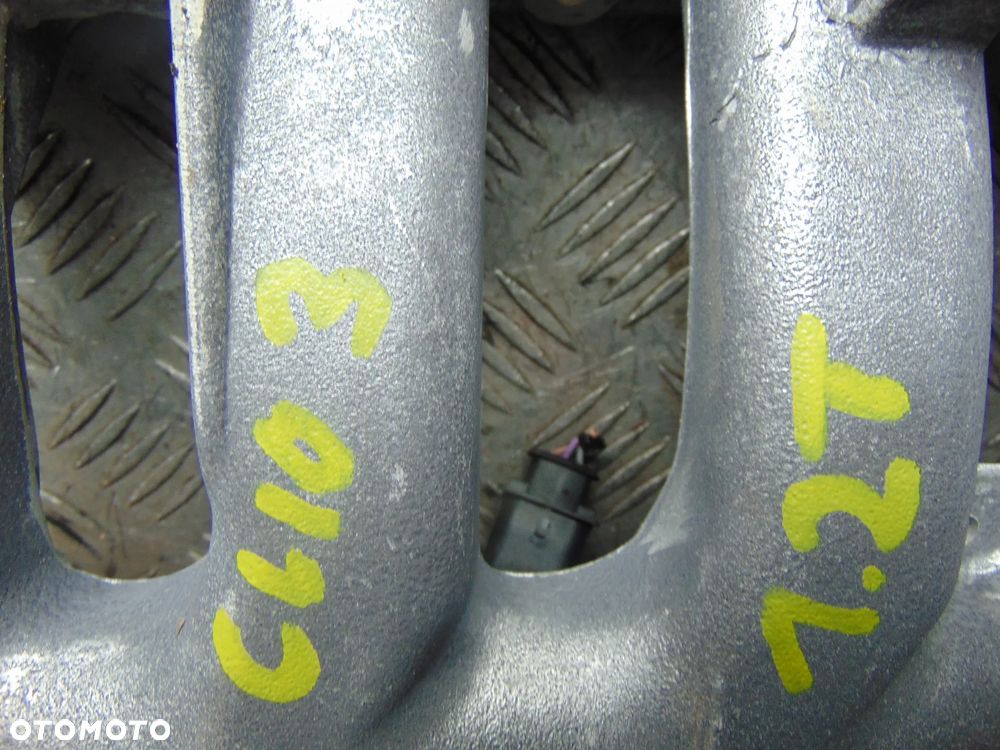 Kolektor ssacy clio 3 1,2 turbo 8200720527 - 2