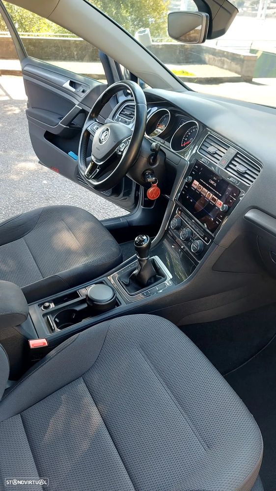 VW Golf 1.6 TDI Stream - 10