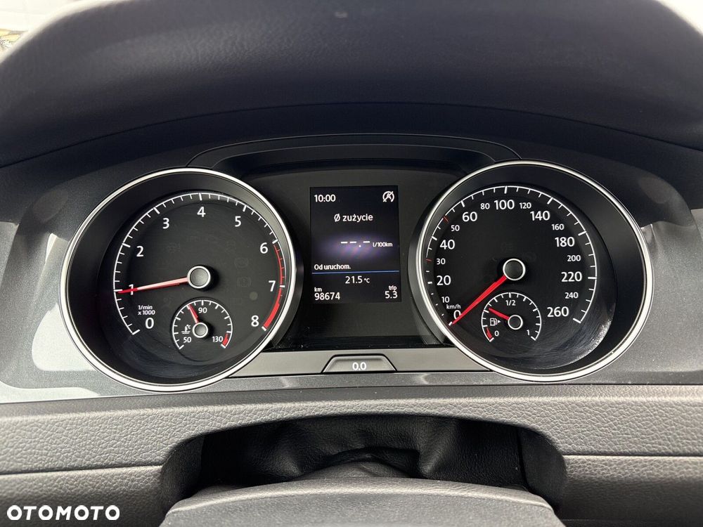 Volkswagen Golf 1.5 TSI BMT Comfortline - 15