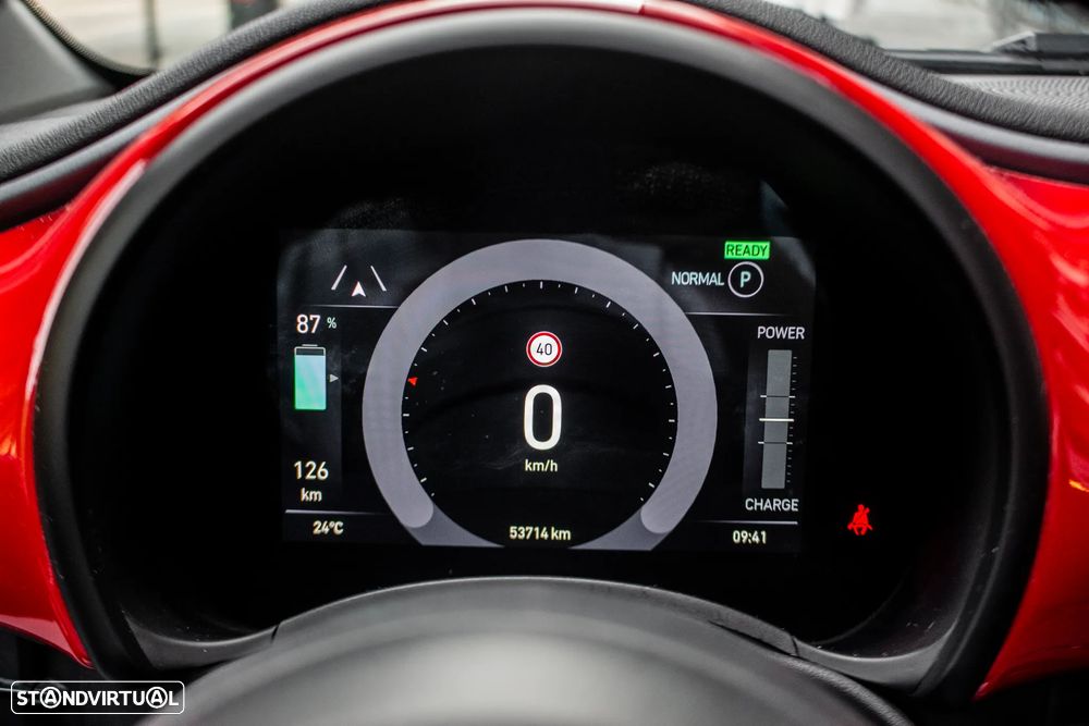 Fiat 500e C (RED) - 15
