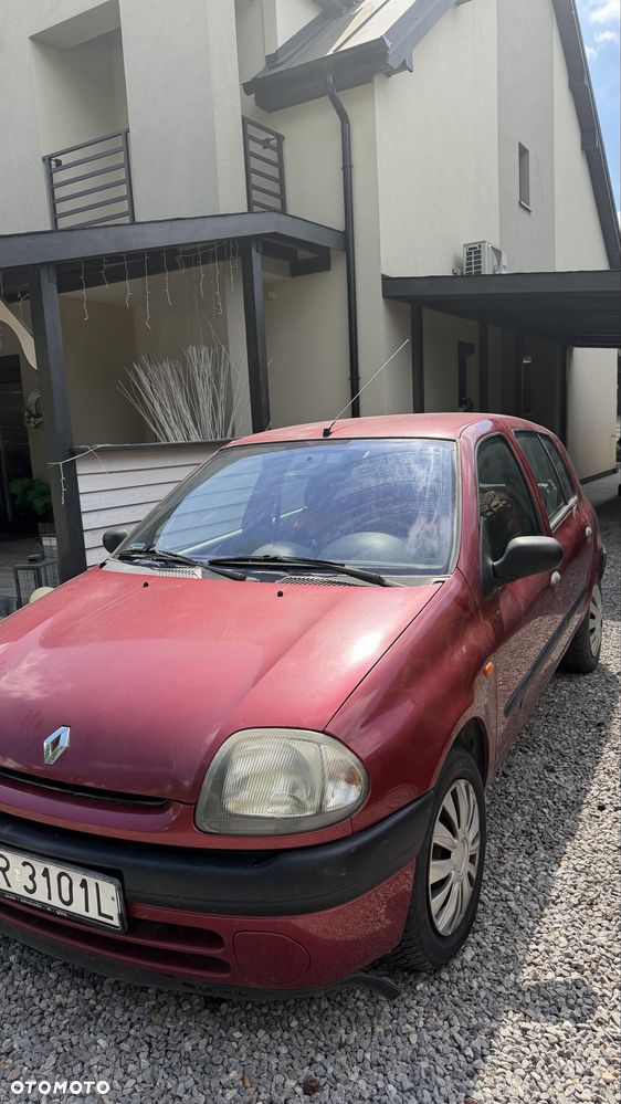 Renault Clio - 4