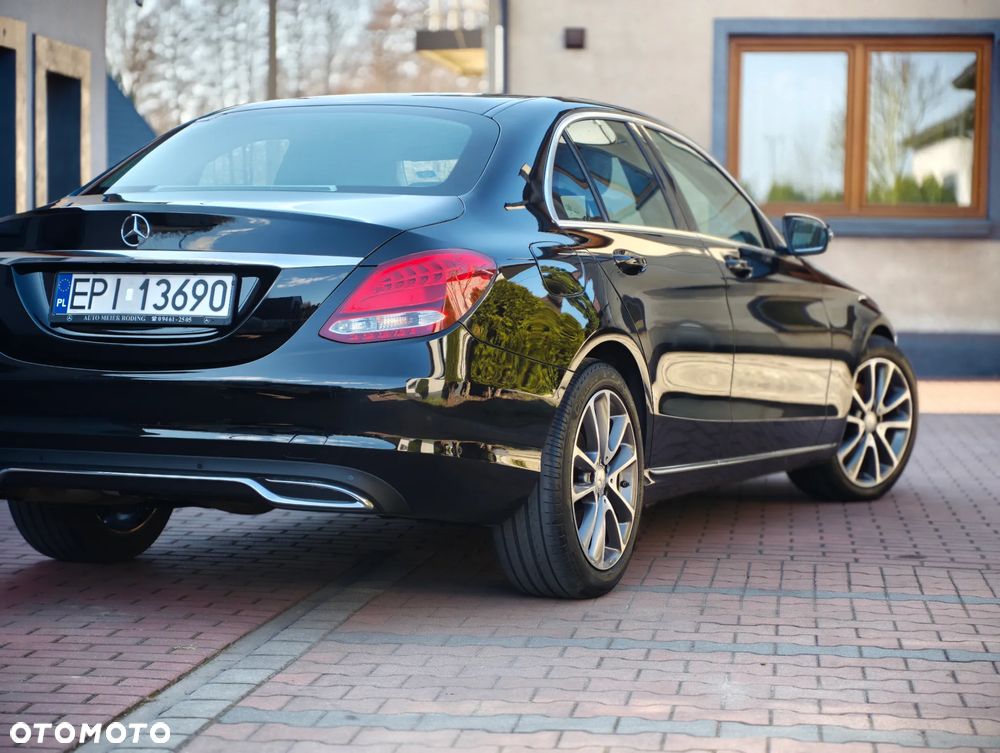 Mercedes-Benz Klasa C 180 7G-TRONIC Avantgarde - 24