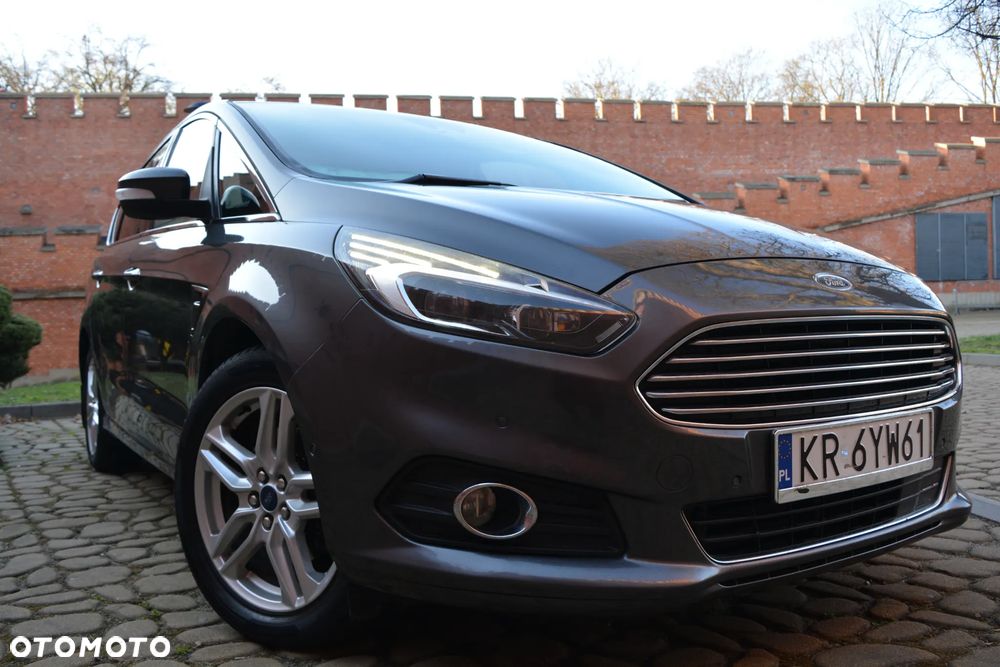 Ford S-Max 2.0 TDCi Titanium PowerShift - 8