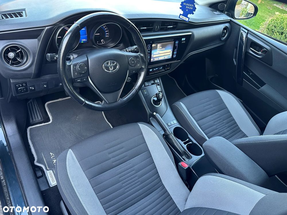 Toyota Auris 1.8 VVT-i Automatik Design Edition - 19