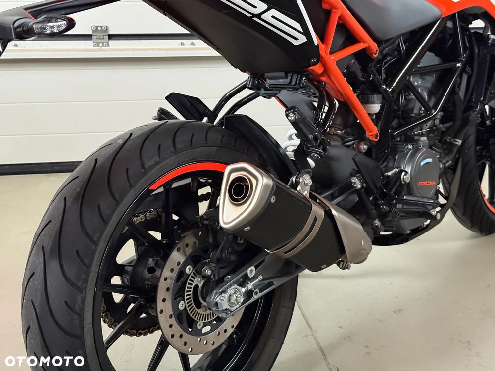 KTM Duke 125 - 25