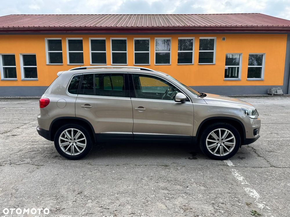 Volkswagen Tiguan - 4