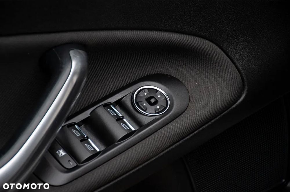 Ford Mondeo 2.0 TDCi Champions Edition - 35