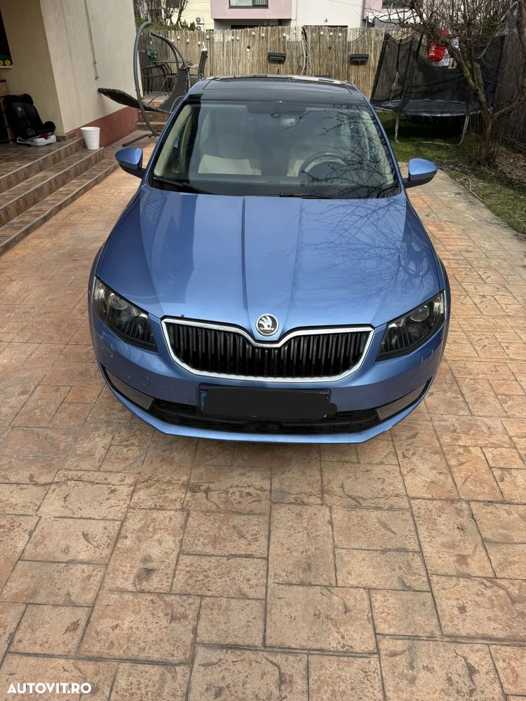 Skoda Octavia 2.0 TDI STYLE DSG - 1