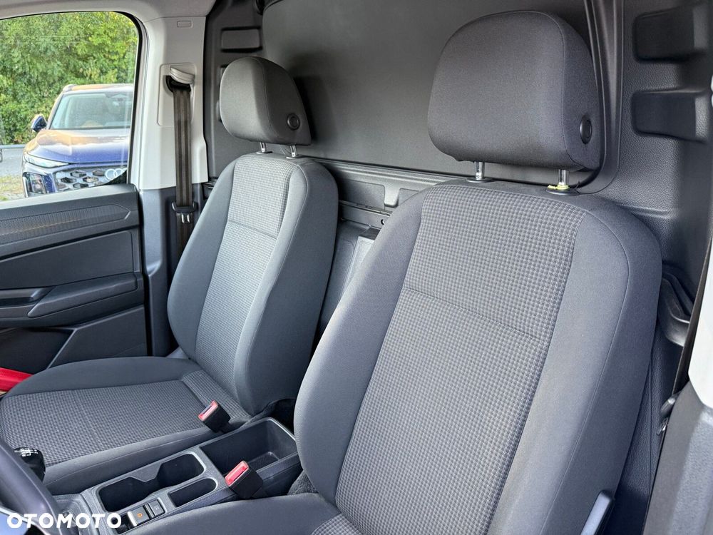 Volkswagen Caddy - 12