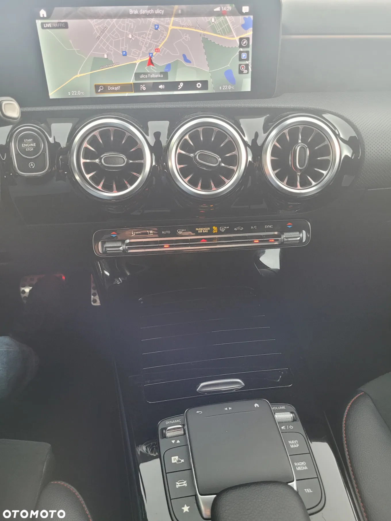 Mercedes-Benz Klasa A 200 AMG Line 7G-DCT - 12