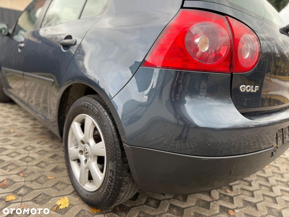 Volkswagen Golf 1.6 Comfortline - 6