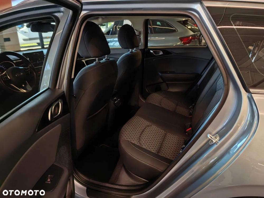 Kia Ceed SW 1.6 CRDi Platinum Edition - 8