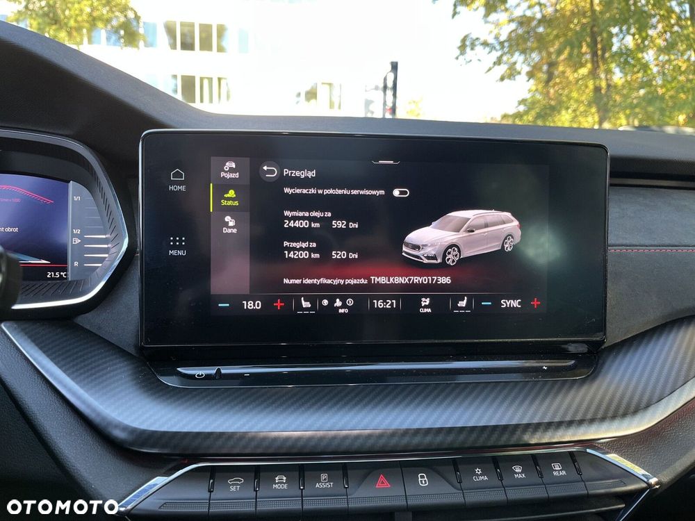 Skoda Octavia 2.0 TDI RS DSG - 18