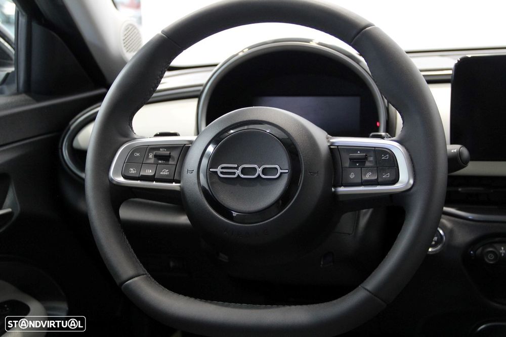 Fiat 600 1.2 Hybrid La Prima - 12