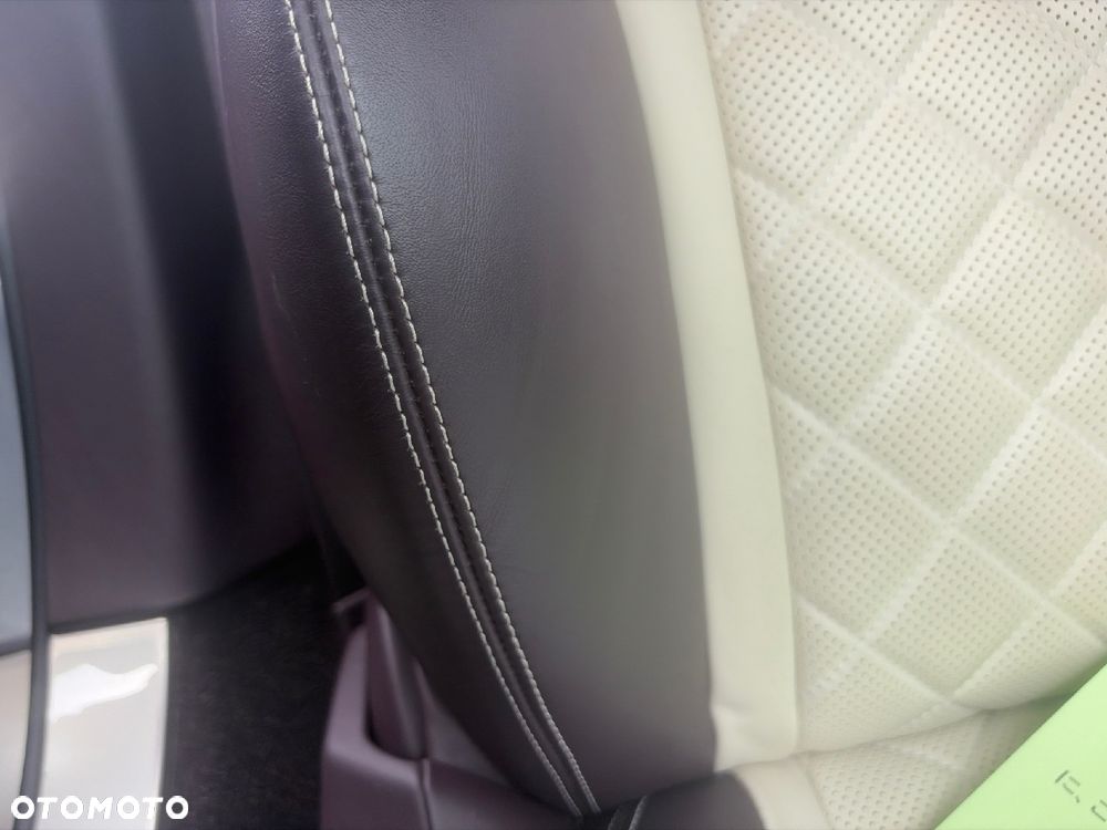 Bentley Continental GT - 17