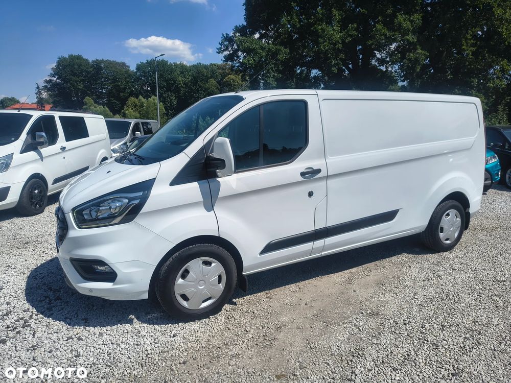 Ford Transit Custom - 11