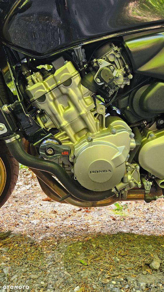 Honda Hornet - 17