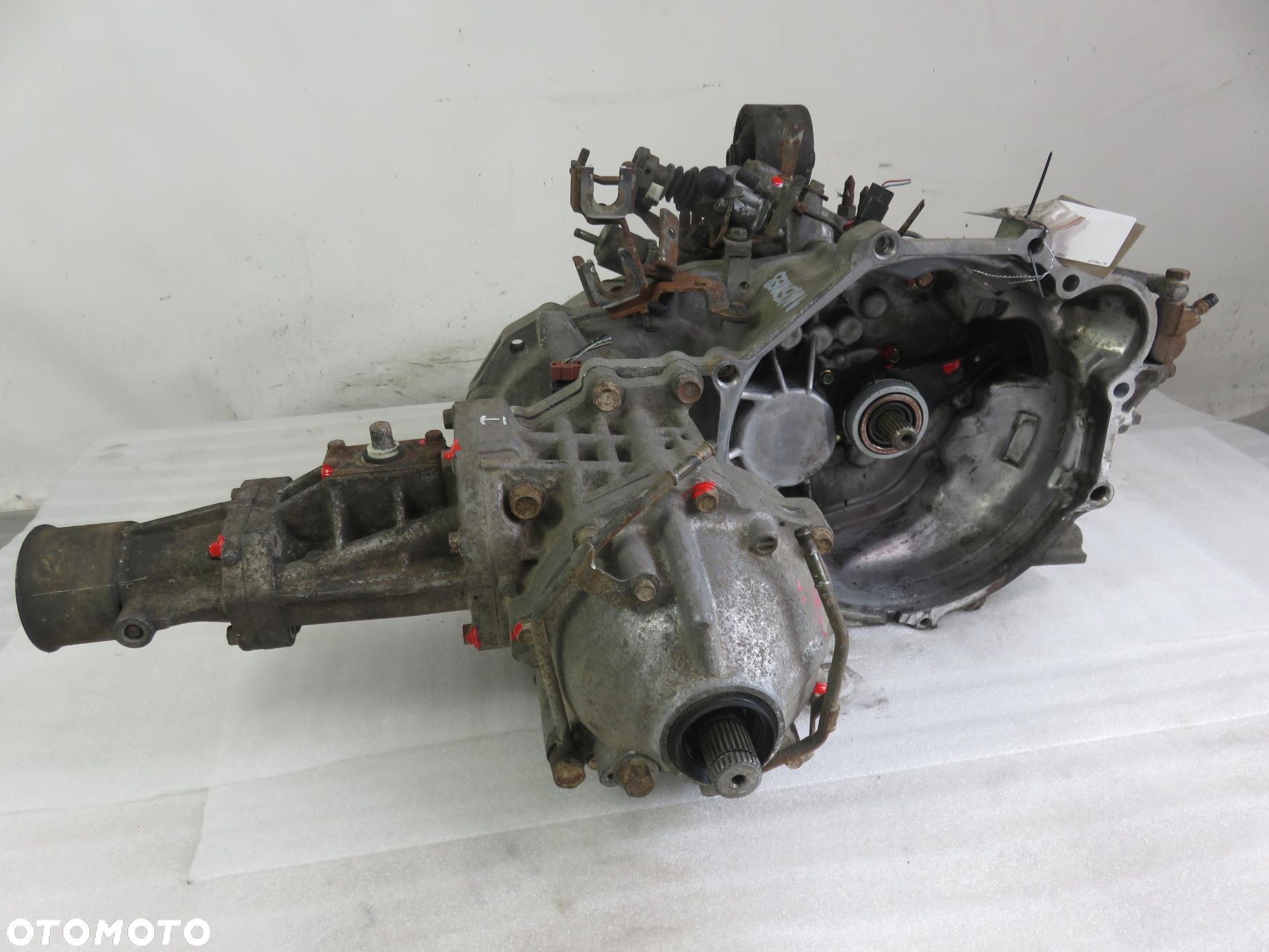 SKRZYNIA BIEGÓW MITSUBISHI OUTLANDER 2.0 4WD  W5M421Z4B2 - 1