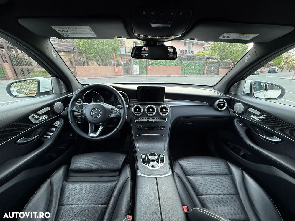 Mercedes-Benz GLC - 29