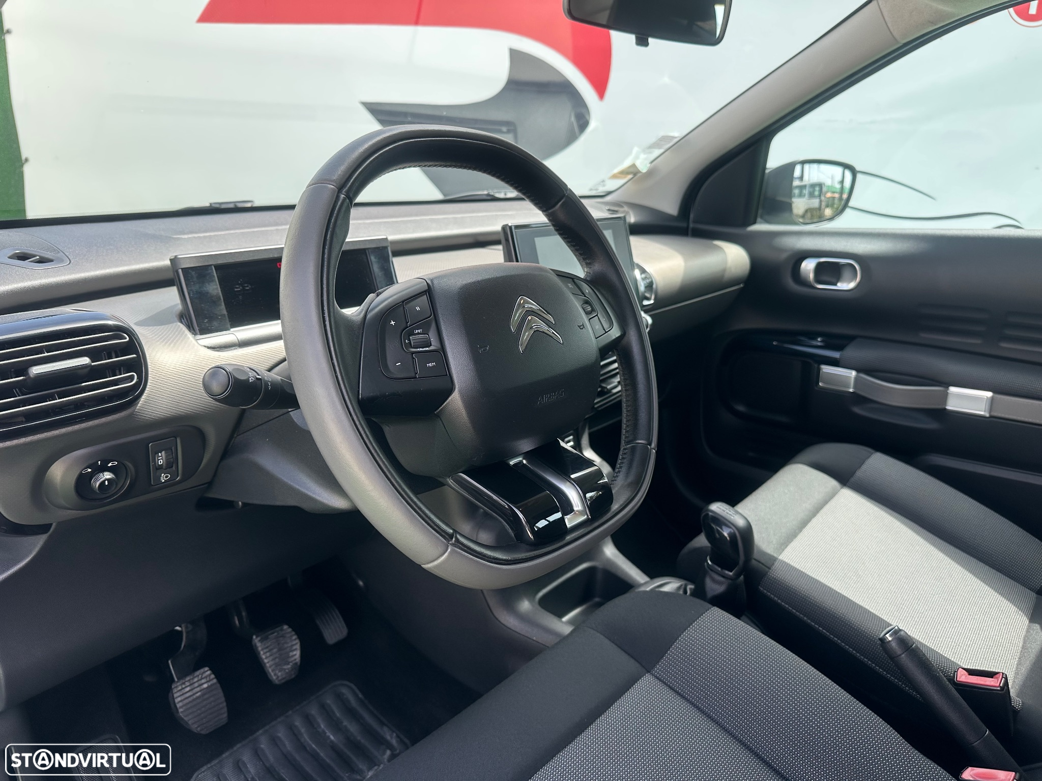 Citroën C4 Cactus 1.2 PureTech Feel - 9