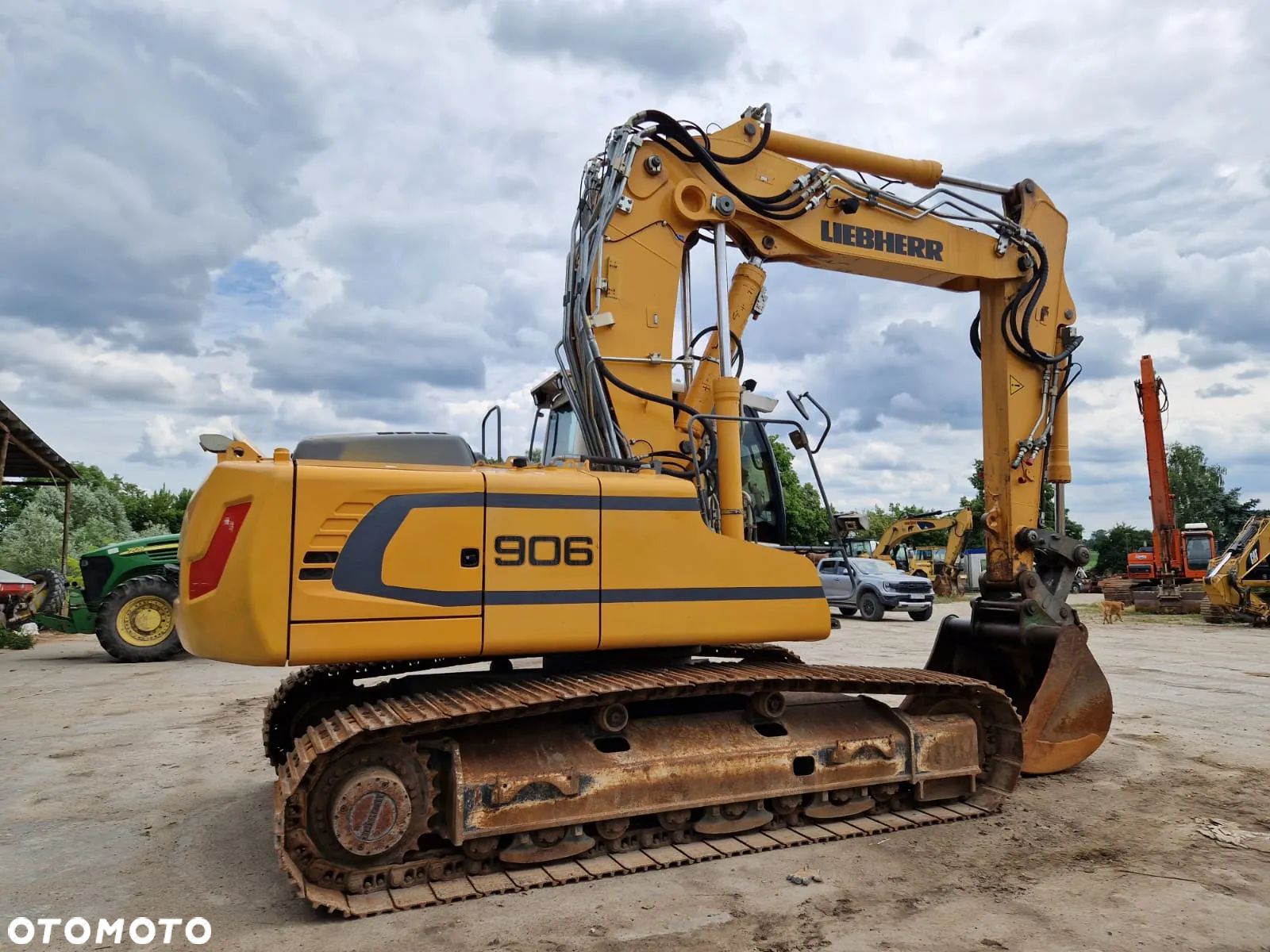 Liebherr R906 LC - 1