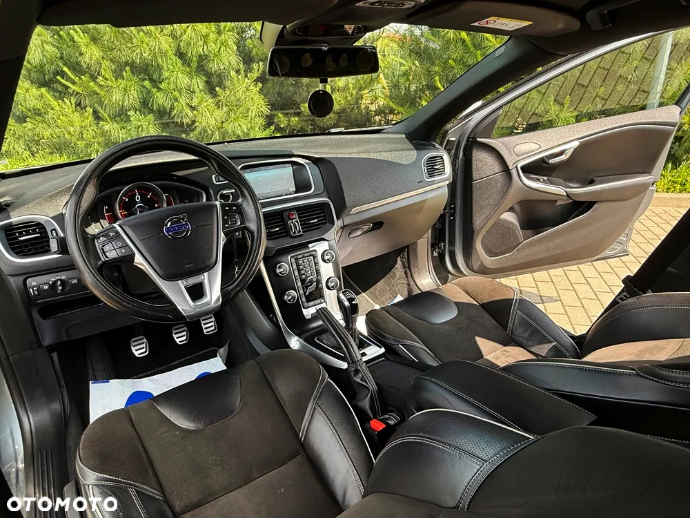 Volvo V40 D2 RDesign - 30