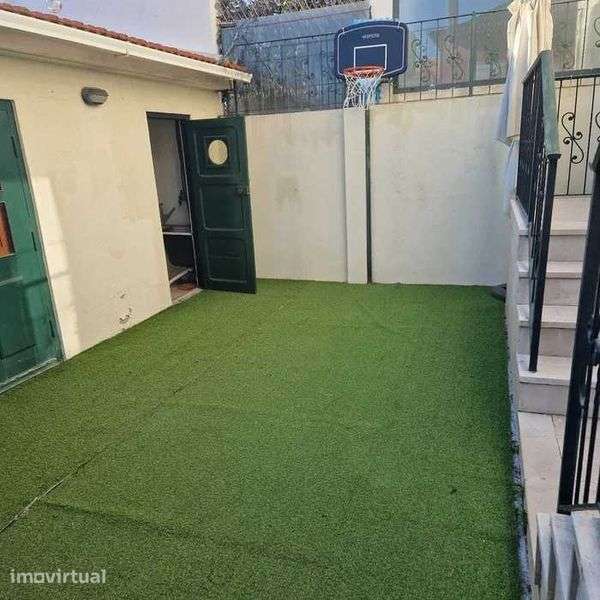 Moradia em Caselas /Restelo T3+  1 Estúdio,  e Garagem - Grande imagem: 3/7