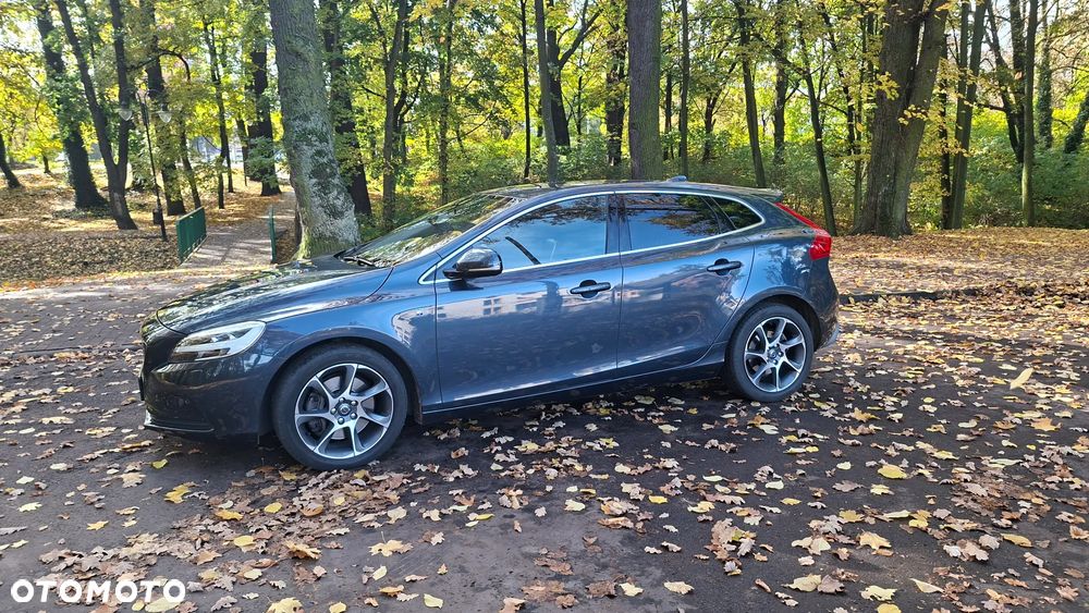 Volvo V40 D3 Drive-E Ocean Race - 3