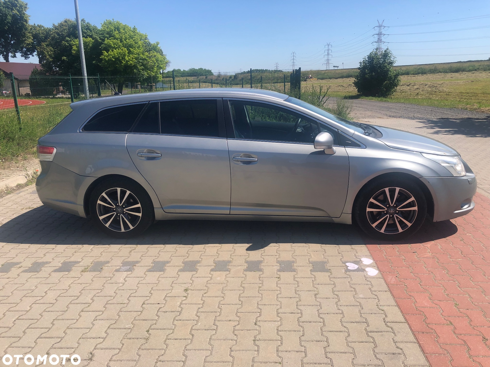 Toyota Avensis 2.2 D-4D Platinium - 4
