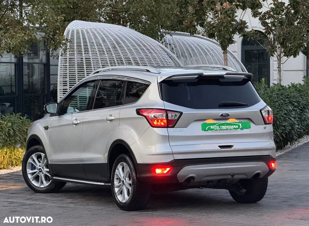 Ford Kuga - 7
