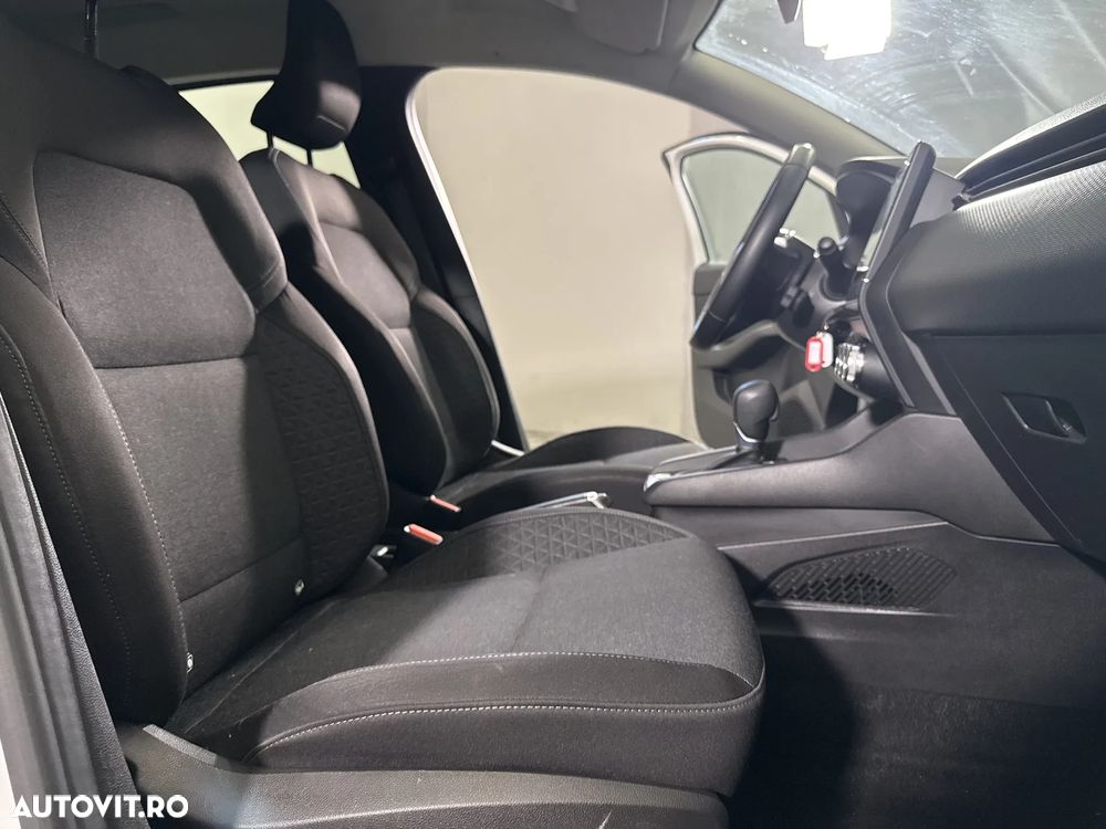 Renault Clio - 12