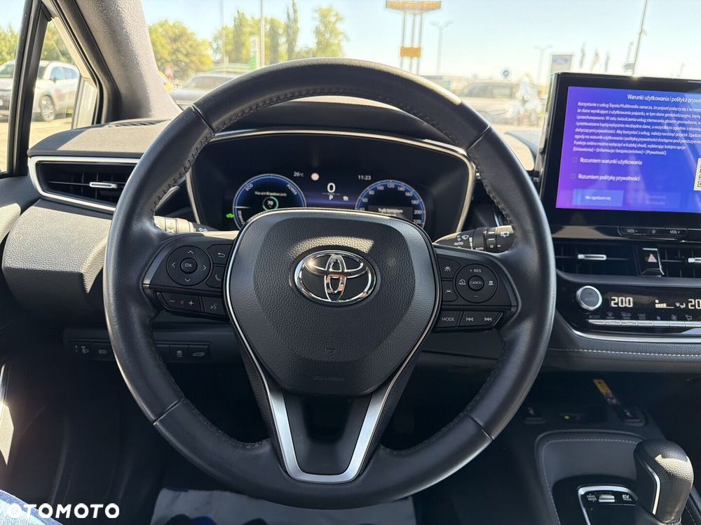 Toyota Corolla 2.0 Hybrid Style - 24