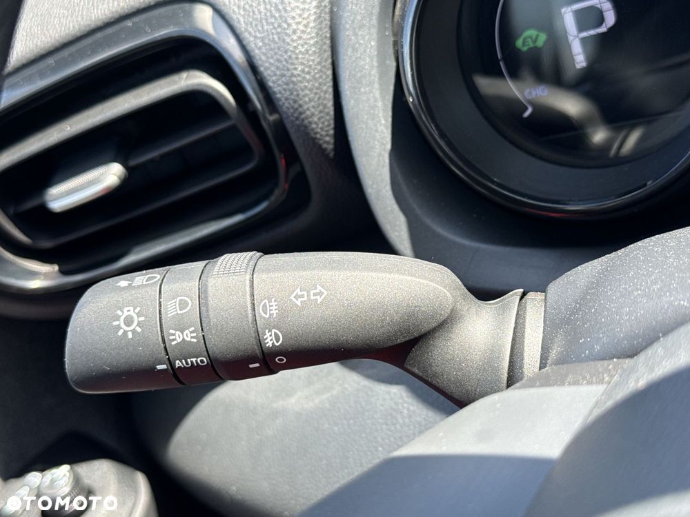 Toyota Yaris - 18