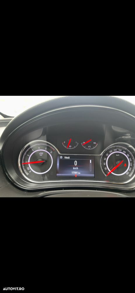 Opel Insignia 1.6 CDTI ECOTEC ECOFlex Start/Stop Active - 11