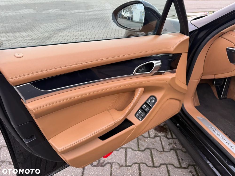 Porsche Panamera Diesel - 11