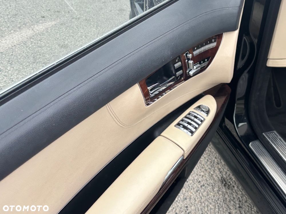 Mercedes-Benz CL 500 - 19