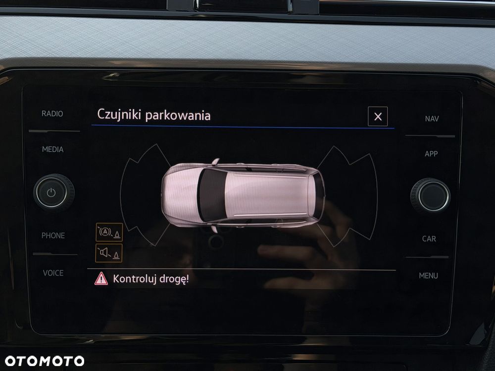 Volkswagen Passat Variant 2.0 TDI EVO Business DSG - 18