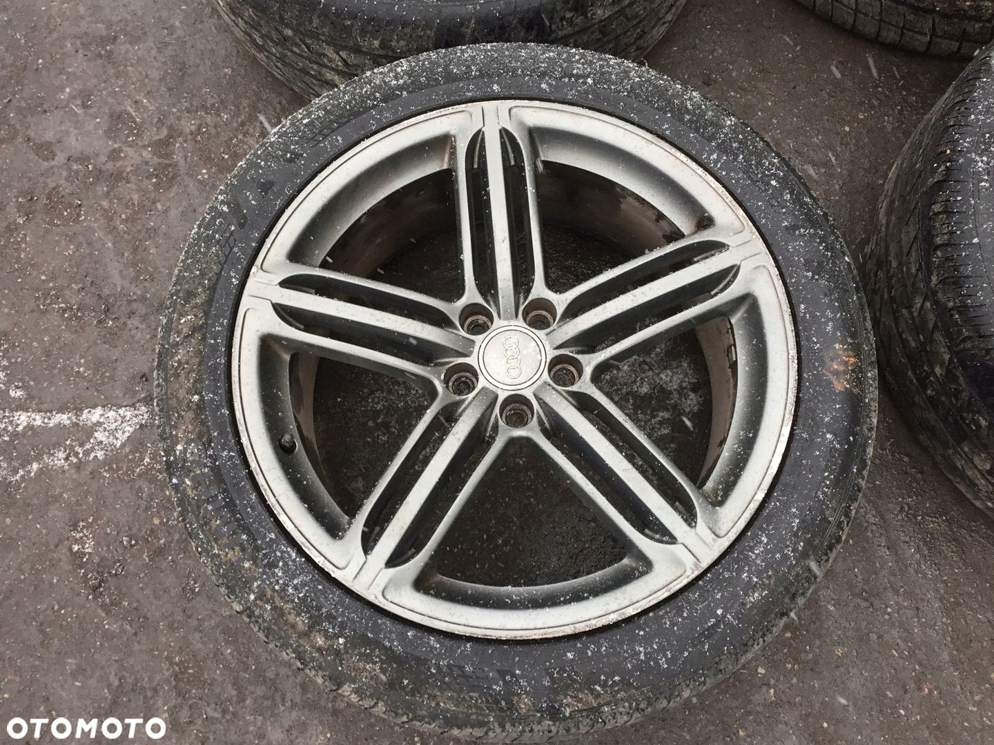 AUDI Q5 8R FELGI KOŁA POMPEI OPONY ZIMA 8R0601025N - 8