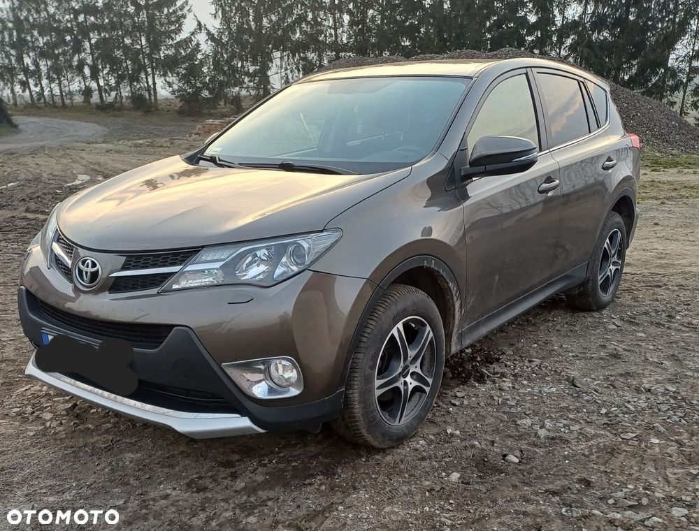 Toyota RAV4 - 4