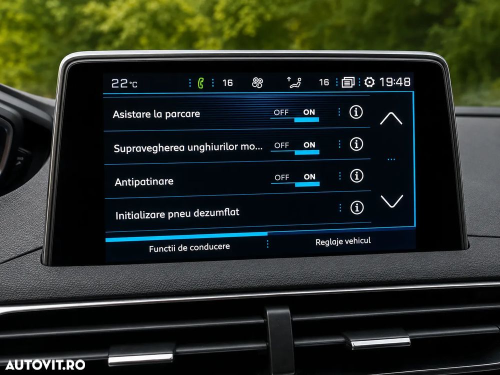 Peugeot 5008 1.5L BlueHDI EAT8 S&S Allure - 35
