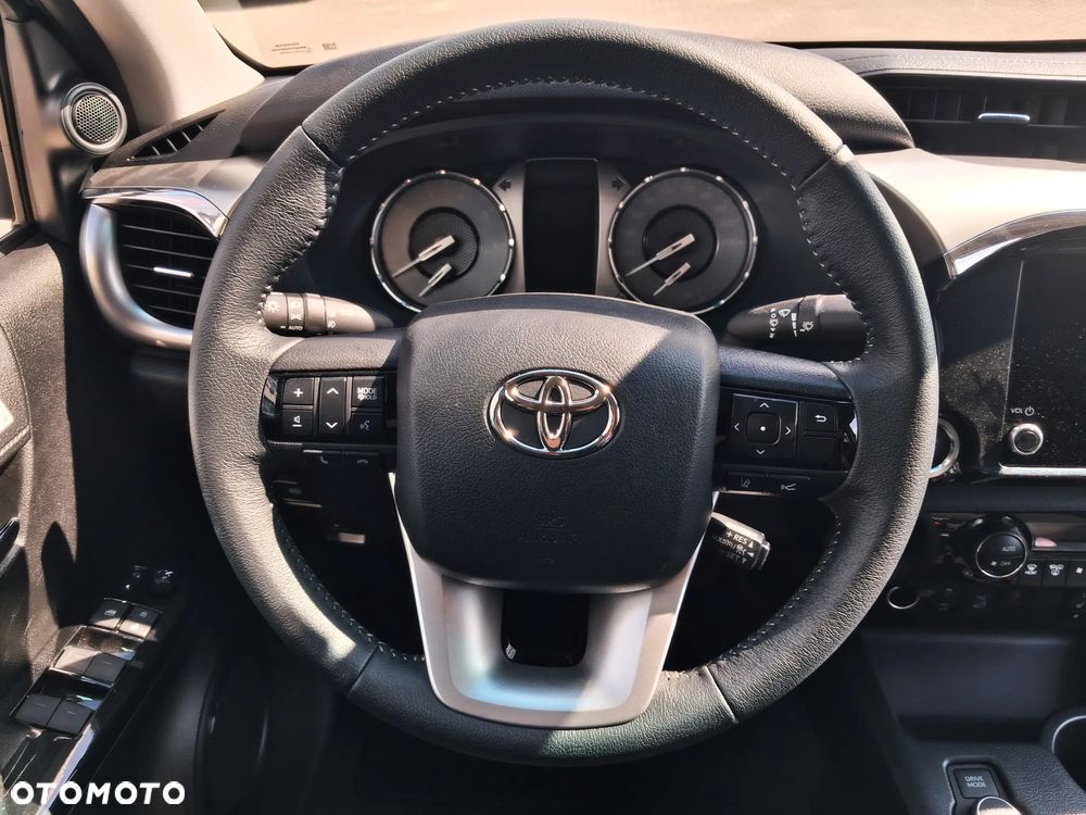 Toyota Hilux 2.8 D-4D mHEV Double Cab Active 4x4 - 16
