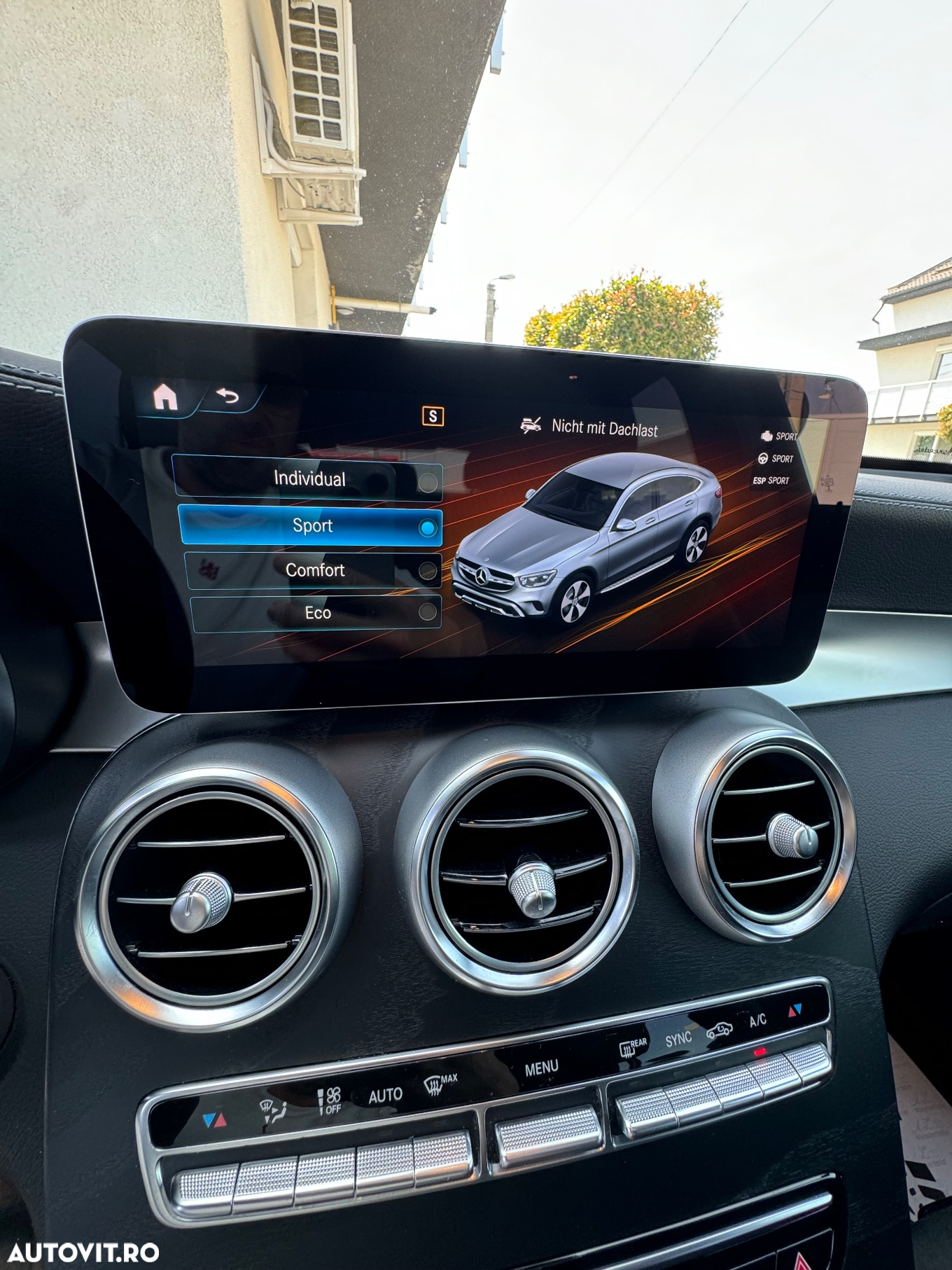 Mercedes-Benz GLC Coupe 200 d 4Matic 9G-TRONIC Edition AMG Line - 32
