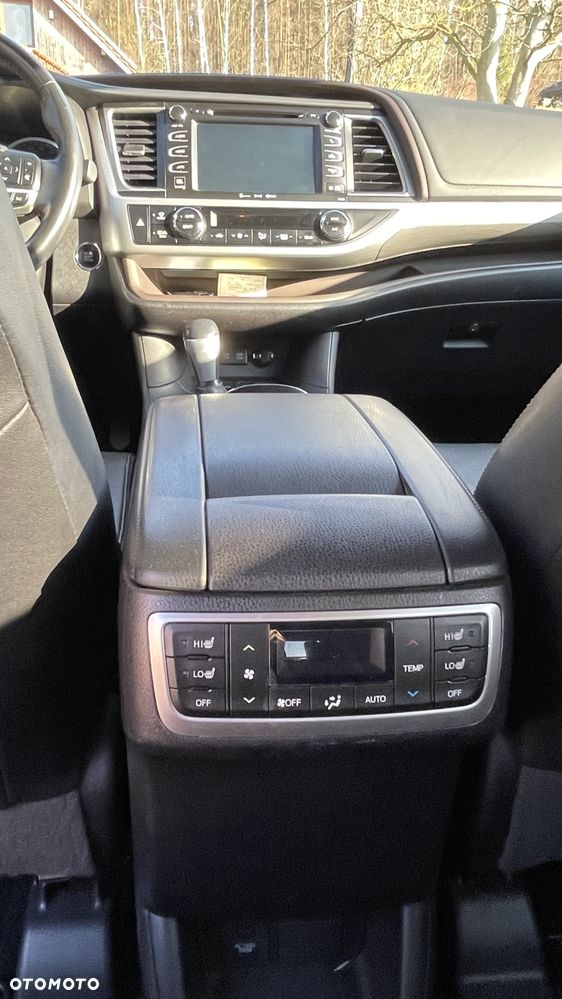 Toyota Highlander - 28