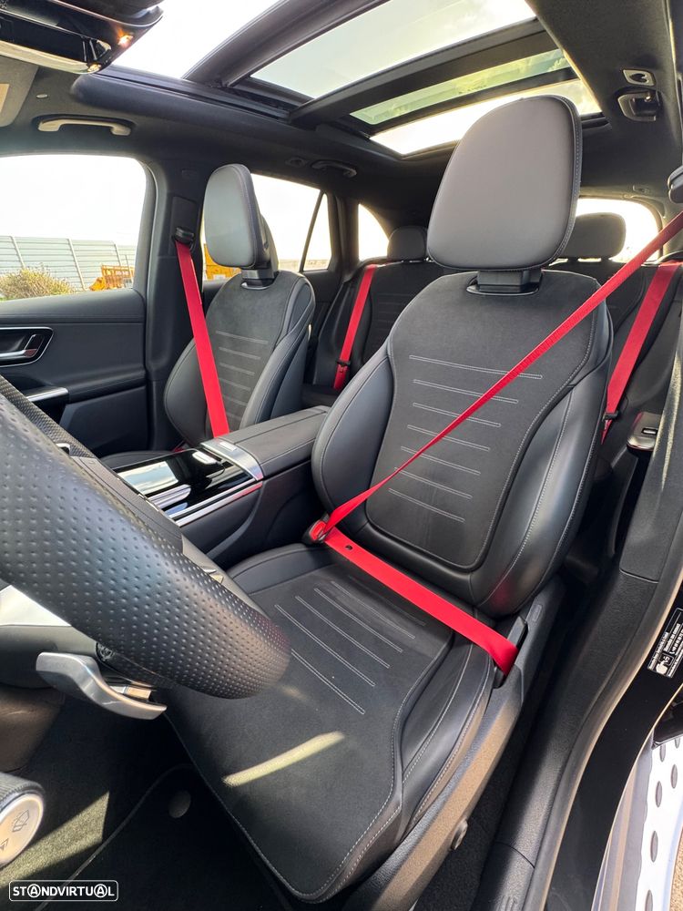 Mercedes-Benz GLC 300 e 4Matic 9G-TRONIC Edition AMG Line - 2