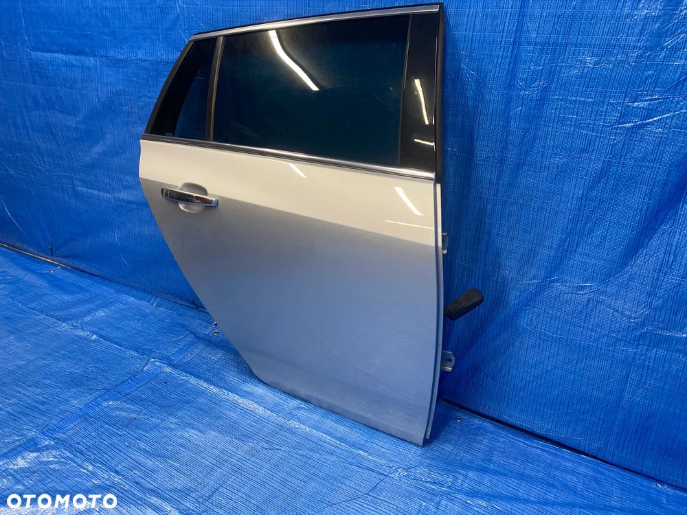 OPEL INSIGNIA A DRZWI PRAWE PRAWY PRZÓD PRZEDNIE SREBRNE Z176 KOMPLETNE - 11